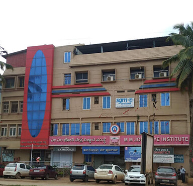 MMJ - Hospital Building